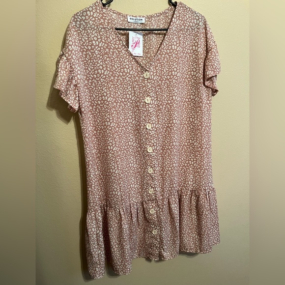 BOUTIQUE SUMMER DRESS - Picture 3 of 4